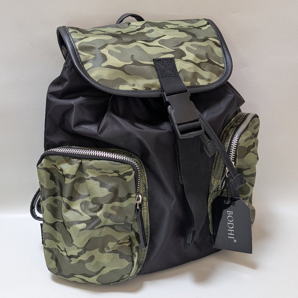 NWT Bodhi Drawstring Mini Backpack Bag with Zipper Pockets - Camo and Black